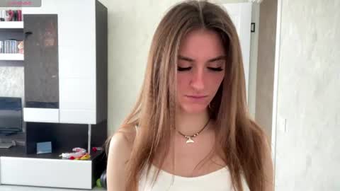 Snapshot of maiabarthe chatting on 07/17/26, 07:59 M I A online show from 07/17/26, 07:59