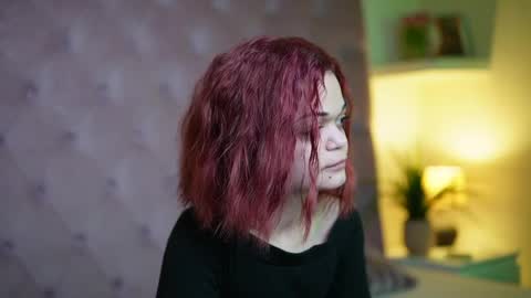  Maia  online show from 03/30/26, 08:54