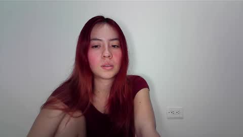 Snapshot of maiarosse_ chatting on 03/10/25, 05:22 MaiaRosse  online show from 03/10/25, 05:22