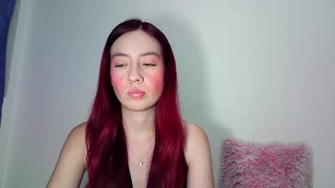 Snapshot of maiarosse_ chatting on 09/15/25, 12:10 MaiaRosse  online show from 09/15/25, 12:10