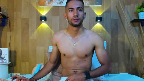 maicolparker0 online show from 04/05/26, 02:36