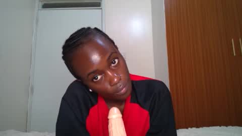 TO MY GOOD SUPPORTERS KINDLY MAKE MY WISHES COME TRUE I LOVE YOU ALL I AM UNWELL BUT I WILL BE BACK SOON online show from 02/02/25, 09:30