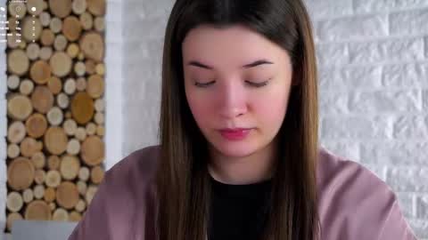 Snapshot of maidabuoy chatting on 01/17/26, 02:05 Lucy online show from 01/17/26, 02:05