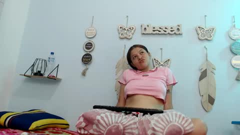 MAIDY online show from 04/22/26, 07:37