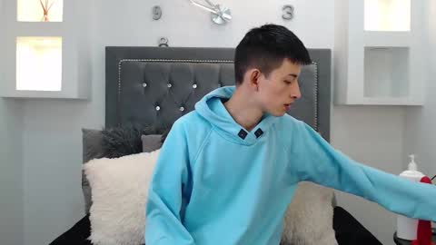 Maik Carver online show from 01/21/25, 04:54