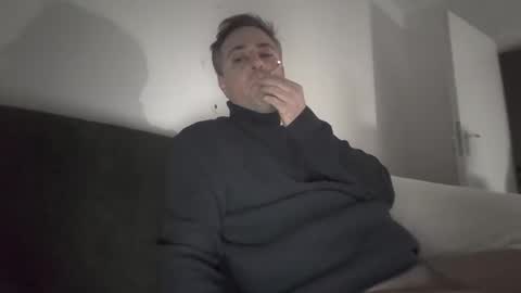 maikel_castel81 online show from 03/03/26, 01:23