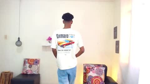 I am Maik online show from 03/08/25, 02:30