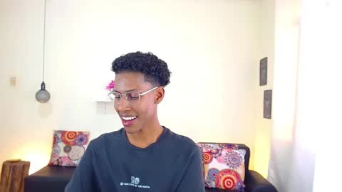 I am Maik online show from 03/12/25, 05:38