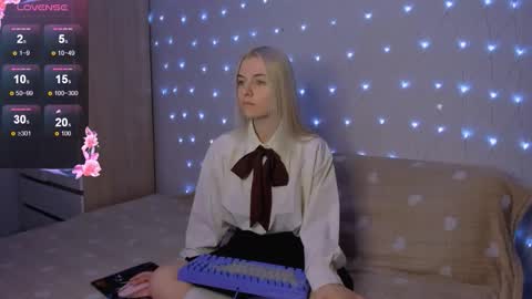 Your kitty online show from 11/13/25, 03:55