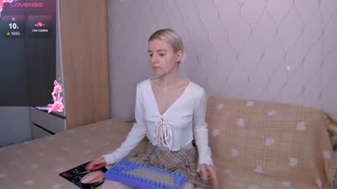 Your kitty online show from 02/24/26, 02:42