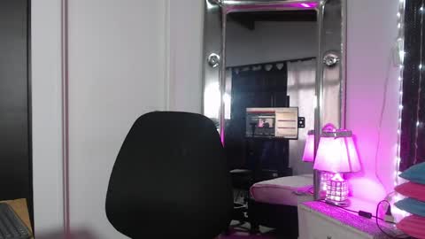 mailyn_gold online show from 04/11/26, 11:47