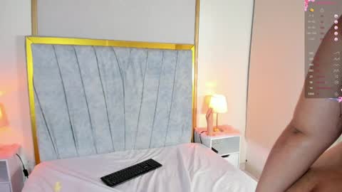 Snapshot of mairybelle chatting on 01/05/25, 04:58 Maria conexion 1030 pm to 5 am colombia online show from 01/05/25, 04:58