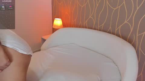 Maria  conexion 1030 pm to 5 am colombia online show from 05/15/26, 03:35