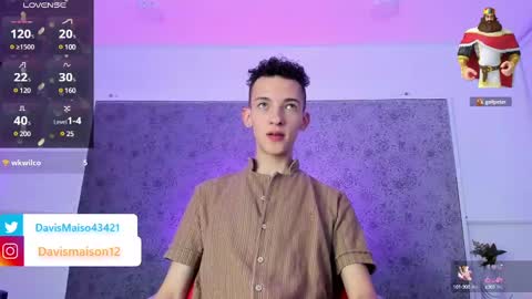 Snapshot of maisondavis_ chatting on 02/18/25, 12:59 Maison Davis online show from 02/18/25, 12:59