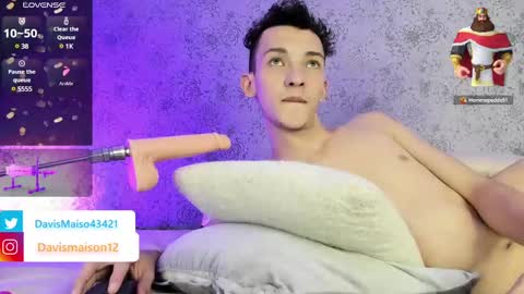 Snapshot of maisondavis_ chatting on 02/27/25, 11:26 Maison Davis online show from 02/27/25, 11:26