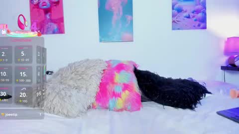 Snapshot of maithe_022 chatting on 09/24/25, 07:50 mai online show from 09/24/25, 07:50