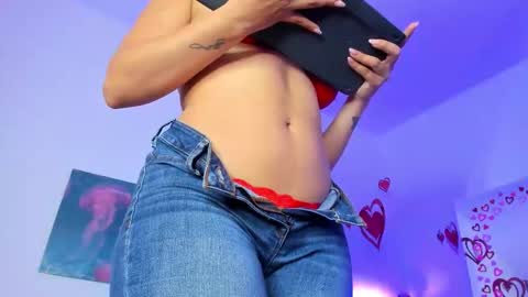 Snapshot of maithe_022 chatting on 02/21/26, 07:04 mai online show from 02/21/26, 07:04