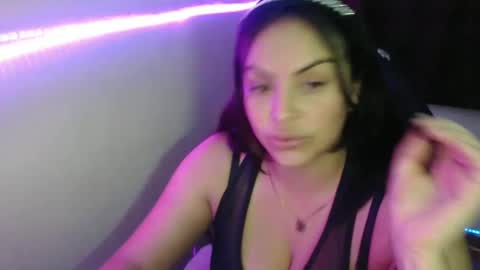 Snapshot of maitte_22 chatting on 03/03/25, 01:31 Hello friends Im on another account    online show from 03/03/25, 01:31