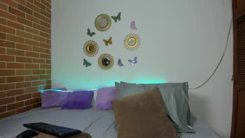 Snapshot of maja_hills chatting on 01/13/25, 01:17 maja_hills online show from 01/13/25, 01:17