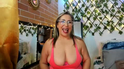 Snapshot of maja_hills chatting on 03/05/25, 02:01 maja_hills online show from 03/05/25, 02:01