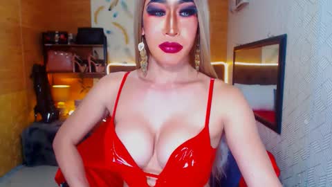 Snapshot of majesticmedusa chatting on 02/06/25, 10:04 majesticmedusa online show from 02/06/25, 10:04