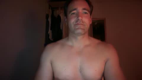 Snapshot of majo1100 chatting on 10/13/25, 09:04 Majo online show from 10/13/25, 09:04