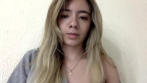 majo_gomezz online show from 03/16/26, 05:44
