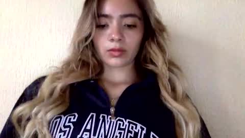 majo_gomezz online show from 03/29/26, 09:37