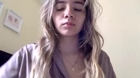 majo_gomezz online show from 04/10/26, 05:06