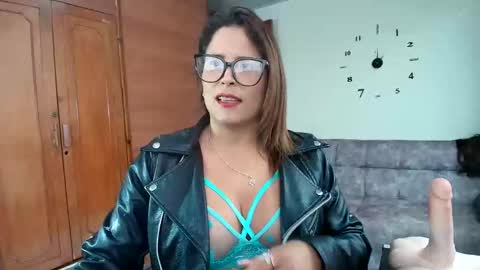 Majo Soussa online show from 05/19/26, 03:07