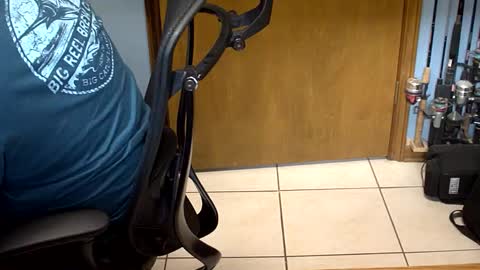 Snapshot of majormike34 chatting on 12/16/24, 07:32 majormike34 online show from 12/16/24, 07:32