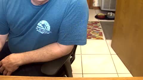 Snapshot of majormike34 chatting on 03/11/25, 07:03 majormike34 online show from 03/11/25, 07:03