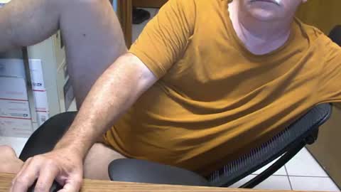 Snapshot of majormike34 chatting on 07/24/26, 12:36 majormike34 online show from 07/24/26, 12:36