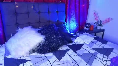 Celeste Bonet  online show from 11/06/25, 11:44