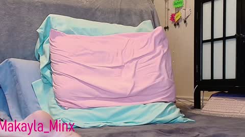 Snapshot of makayla_minx chatting on 12/10/24, 04:24 Makayla online show from 12/10/24, 04:24