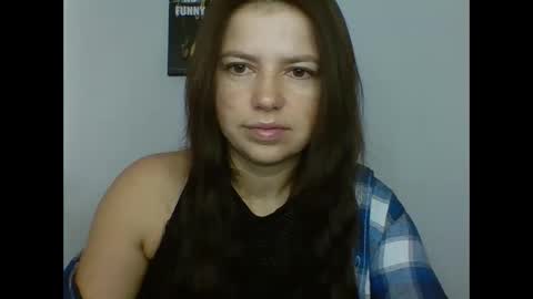 Snapshot of make_mesmile chatting on 10/29/25, 06:48 make_mesmile online show from 10/29/25, 06:48