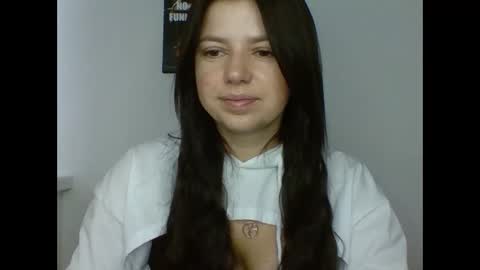 Snapshot of make_mesmile chatting on 11/08/25, 07:41 make_mesmile online show from 11/08/25, 07:41