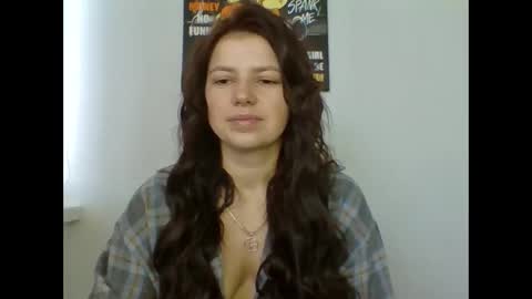 Snapshot of make_mesmile chatting on 11/26/25, 06:58 make_mesmile online show from 11/26/25, 06:58