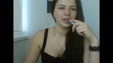 make_mesmile online show from 03/01/26, 07:54