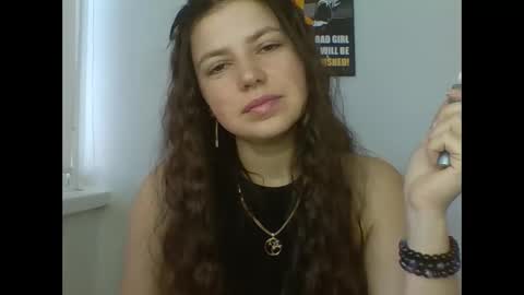 make_mesmile online show from 03/05/26, 07:04