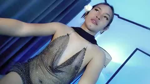 Reyn online show from 03/17/26, 07:01