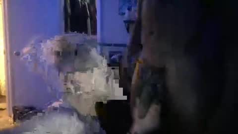 Snapshot of makeitrain904 chatting on 02/11/25, 02:25 makeitrain904 online show from 02/11/25, 02:25