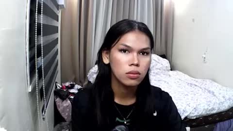 Snapshot of makekeanacum chatting on 10/08/25, 09:40 SWEET KEANA online show from 10/08/25, 09:40