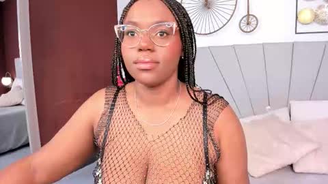 makena online show from 02/20/26, 03:58