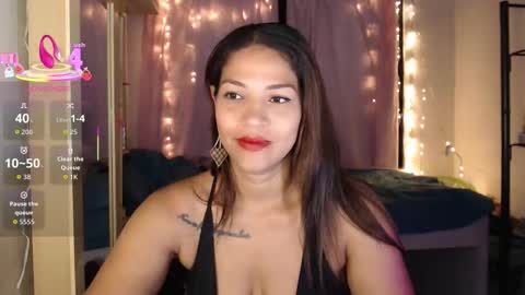 Snapshot of makennaa_1 chatting on 10/07/25, 09:28 MAKENNAA online show from 10/07/25, 09:28