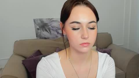 makeyouehappy online show from 11/23/25, 11:54