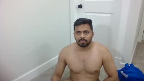Snapshot of makeyousatisfied12 chatting on 11/21/25, 10:41 Rakesh Slave online show from 11/21/25, 10:41