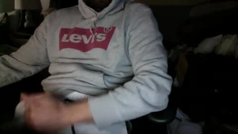 Snapshot of makeyouwanna_87 chatting on 01/15/25, 12:36 Makeyouwanna 87 online show from 01/15/25, 12:36