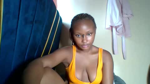 Eva online show from 04/23/26, 05:19