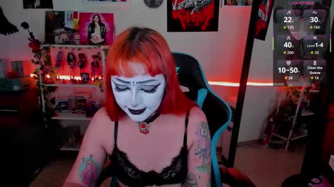 ...  ... online show from 11/13/25, 11:47